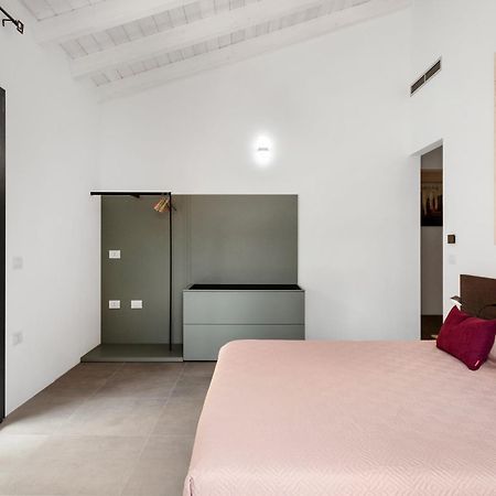 Double D House Bed & Breakfast Olbia Exterior photo