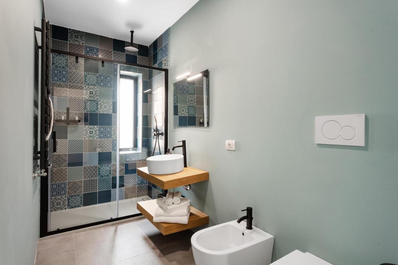 Double D House Bed & Breakfast Olbia Exterior photo